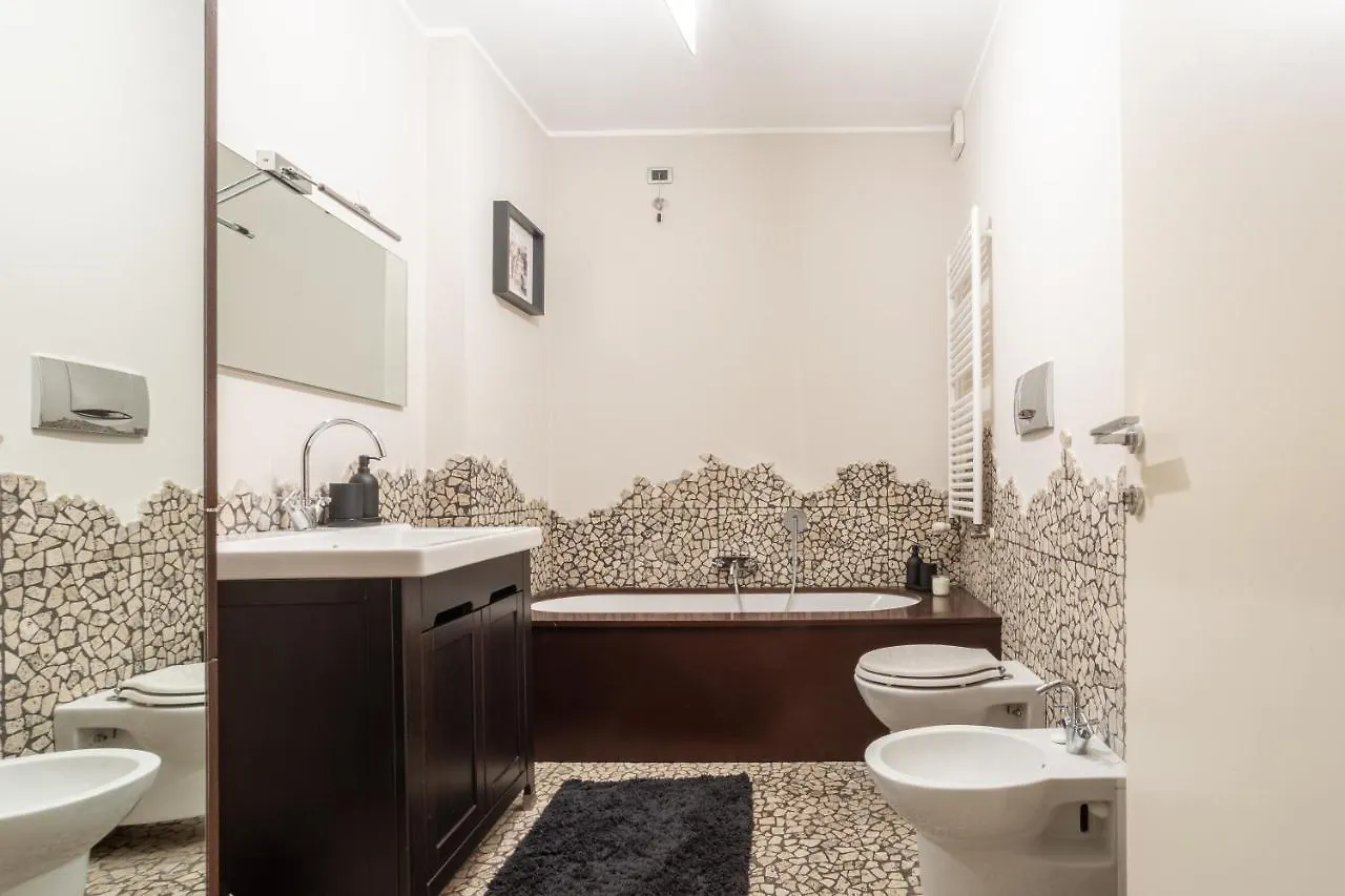 Suite Alzaia By Icasamia It Milán Apartmán